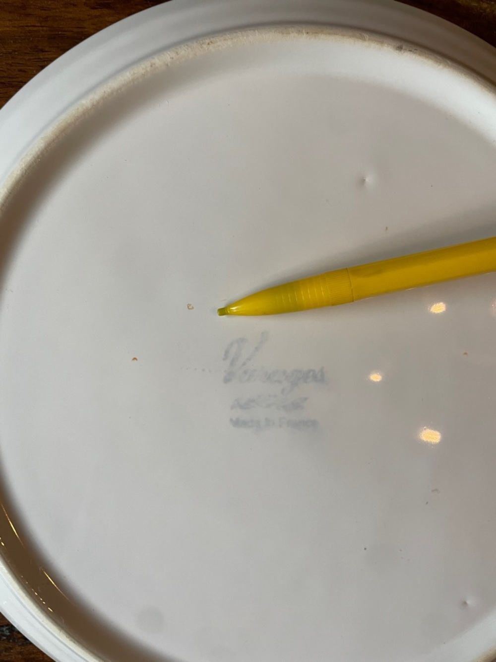 2 White Fondue Plates by Varages Made in France Simple Design - Picture 8 of 8